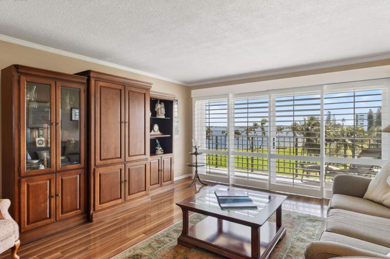 2 bedroom Condominium at 801 Lake Shore Drive #414, Lake Harbour Towers East Condo, Lake Park — photo 4