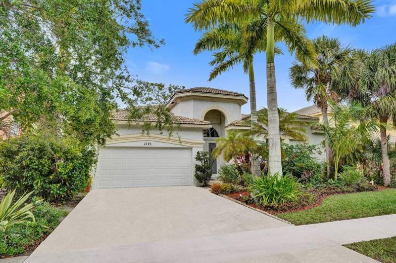 4 bedroom Single Family Residence at 1775 Annandale Circle, Madison Green 1, Royal Palm Beach — photo 2