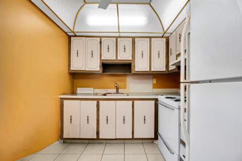 525 Capri K, Delray Beach FL - photo 8 of 27
