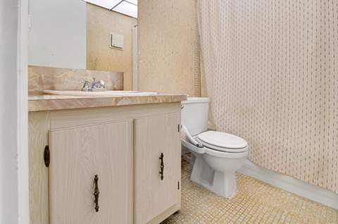 525 Capri K, Delray Beach FL - photo 10 of 27