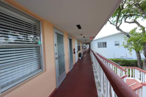 47 Andover B, West Palm Beach FL - photo 17 of 33