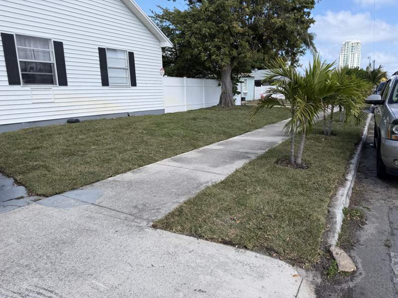 2 bedroom Single Family Residence at 631 46th Street, North Palm Bch 2, West Palm Beach — photo 2