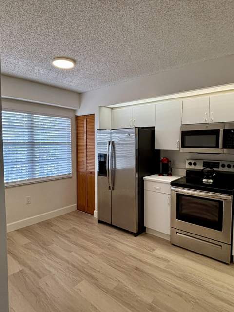 1400 SW 131st Way #408q, Pembroke Pines FL - photo 8 of 27