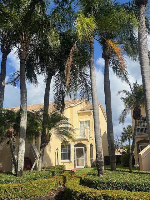 3 bedroom Villa at 17329 Boca Club Boulevard #Unit 1, ST TROPEZ AT BOCA GOLF COACH HOMES CONDO, Boca Raton — photo 2