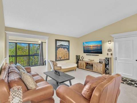 1109 Duncan Circle #202, Palm Beach Gardens FL - photo 7 of 36