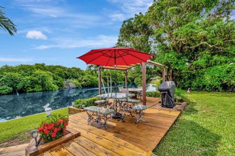 302 Venice Drive, Boynton Beach FL - photo 7 of 37