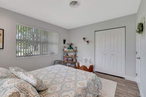 302 Venice Drive, Boynton Beach FL - photo 22 of 37