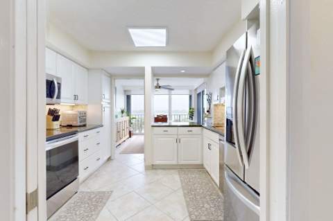 124 Lakeshore Drive #428, North Palm Beach FL - photo 12 of 25