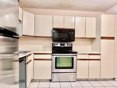 3000 NW 42nd Avenue #B101, Coconut Creek FL - photo 7 of 46