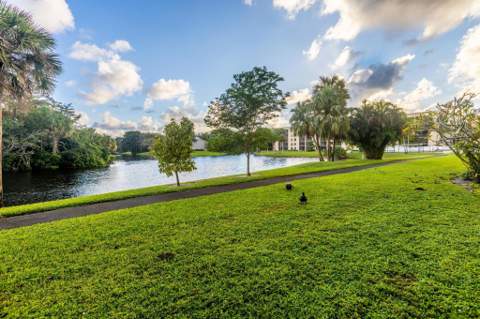 3000 NW 42nd Avenue #B101, Coconut Creek FL - photo 19 of 46