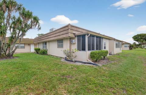 155 Seville G, Delray Beach FL - photo 21 of 23