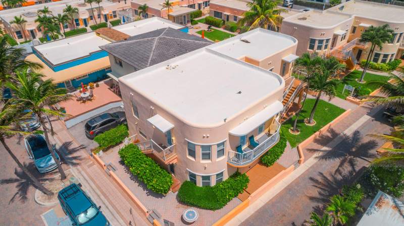 1 bedroom Condominium at 311 Connecticut Street #4, Oasis Surfside Condo, Hollywood — photo 3