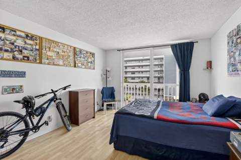 400 NE 12th Avenue #405, Hallandale Beach FL - photo 17 of 31