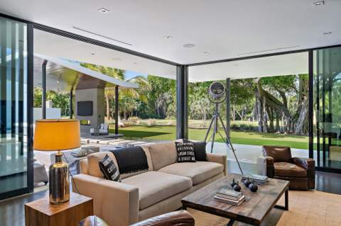 12 N Beach Road, Jupiter Island FL - photo 22 of 65