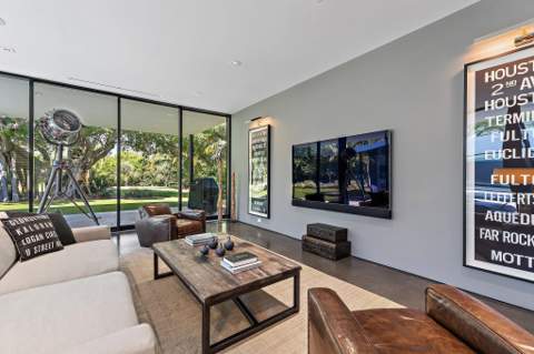 12 N Beach Road, Jupiter Island FL - photo 21 of 65
