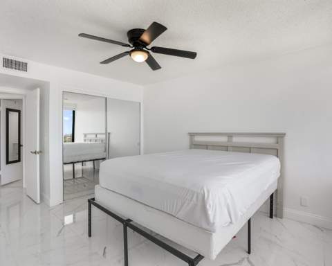 1500 Presidential Way #806, West Palm Beach FL - photo 19 of 27