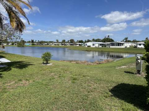 500 Thames Bluff Ridge #24, Fort Pierce FL - photo 12 of 15
