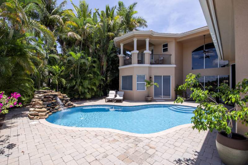 5 bedroom Single Family Residence at 8801 Wellington View Drive, Wellington View, West Palm Beach — photo 4