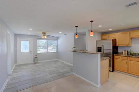 314 NW 12th Avenue, Delray Beach FL - photo 6 of 18