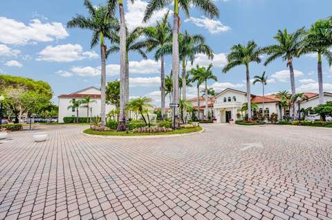 1010 Villa Circle, Boynton Beach FL - photo 19 of 23