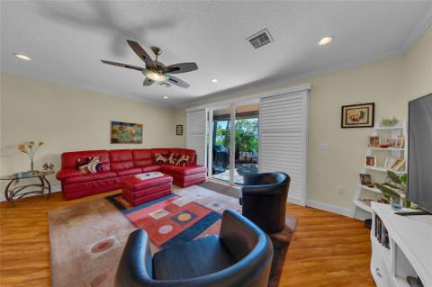 1327 SE 3rd Avenue, Pompano Beach FL - photo 13 of 34
