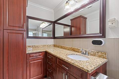 747 Avon Road, West Palm Beach FL - photo 16 of 32