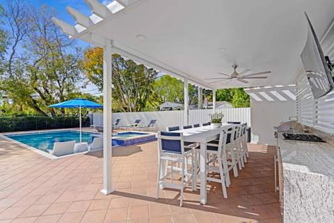 747 Avon Road, West Palm Beach FL - photo 19 of 32