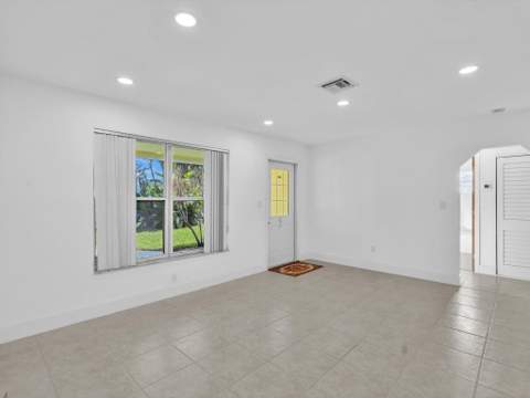 1700 SW 30th Street, Fort Lauderdale FL - photo 9 of 56