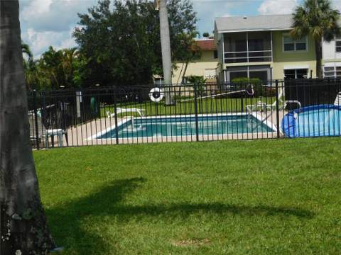 960 Crystal Lake Drive #201, Deerfield Beach FL - photo 7 of 30