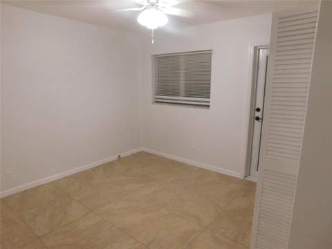 960 Crystal Lake Drive #201, Deerfield Beach FL - photo 24 of 30