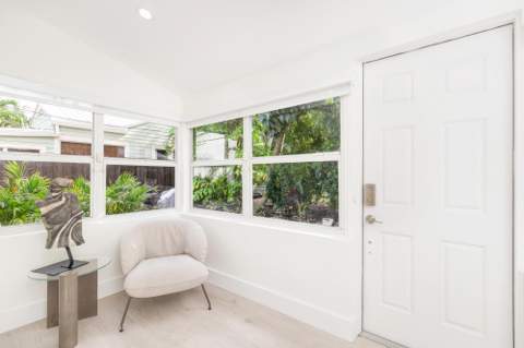 439 28th Street, West Palm Beach FL - photo 8 of 32