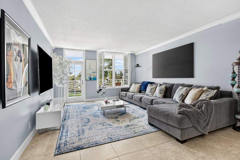 1 bedroom Condominium at 2851 S Ocean Boulevard #3-m, Patrician Condo, Boca Raton — photo 2