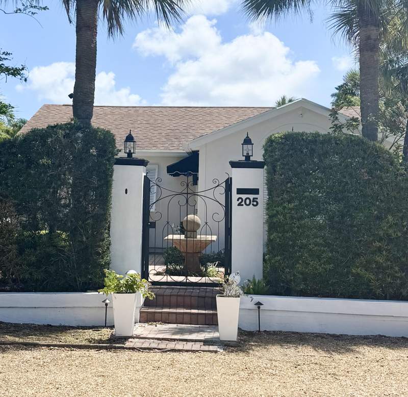 3 bedroom Single Family Residence at 205 N 18th Ave Avenue, North Lake Worth, Lake Worth Beach — photo 3
