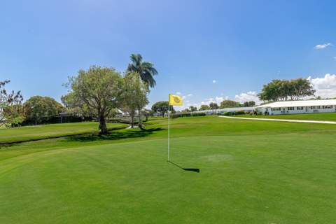 300 SW Golfview Terrace #142, Boynton Beach FL - photo 15 of 71