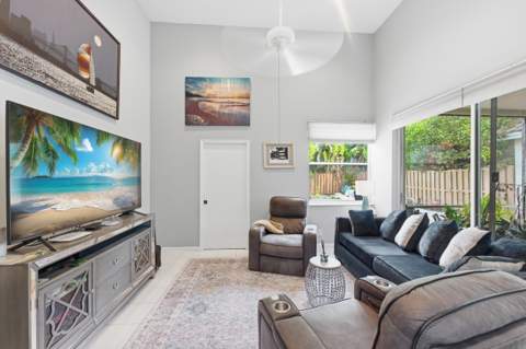 2495 NW 66th Drive, Boca Raton FL - photo 17 of 74