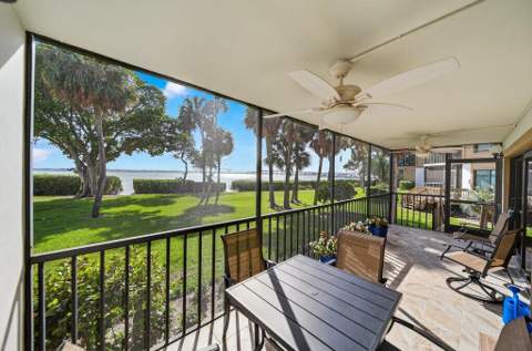 218 NE Edgewater Drive #218, Hutchinson Island FL - photo 15 of 44