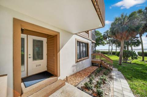 218 NE Edgewater Drive #218, Hutchinson Island FL - photo 21 of 44