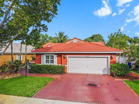 363 SW 161st Avenue, Pembroke Pines FL - photo 24 of 34