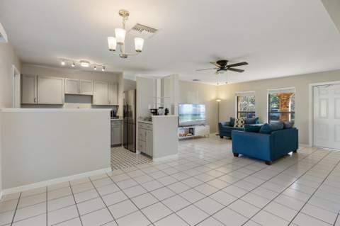 501 NW 30th Court, Wilton Manors FL - photo 6 of 33