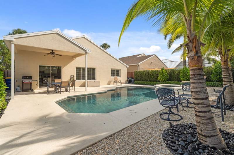4 bedroom Single Family Residence at 4620 SE Winter Haven Court, Springtree, Stuart — photo 4