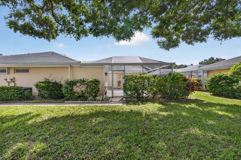 2 bedroom Townhouse at 1504 Springdale Court, Lake Catherine, Palm Beach Gardens — photo 2