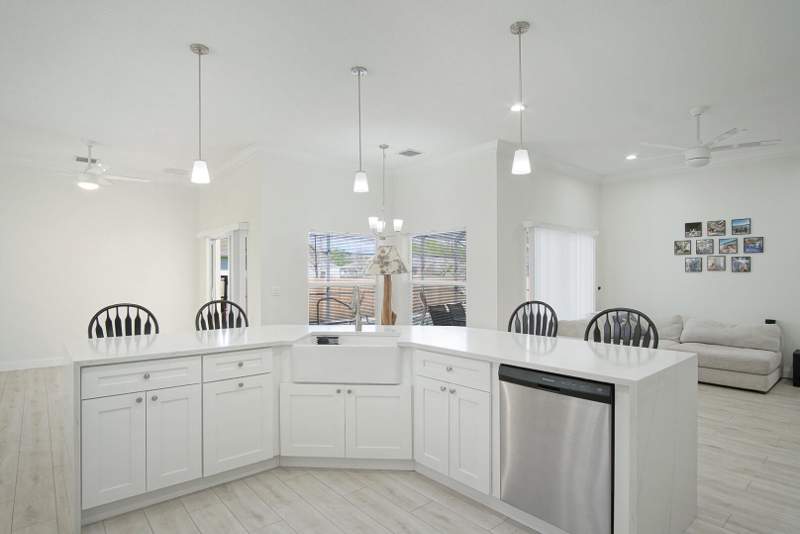 4 bedroom Single Family Residence at 719 SW Andrew Road, Port St Lucie Section 9, Port St. Lucie — photo 5
