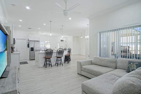 719 SW Andrew Road, Port St. Lucie FL - photo 10 of 33