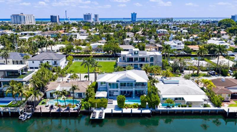 5 bedroom Single Family Residence at 701 Flamingo Drive, Riviera Isles, Fort Lauderdale — photo 2