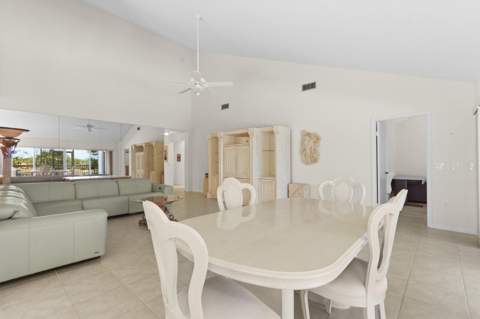 327 Ridge Road, Jupiter FL - photo 7 of 55