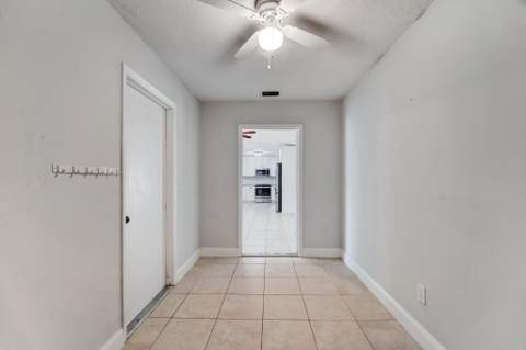 1918 SE Cheltenham Street, Port St. Lucie FL - photo 15 of 15