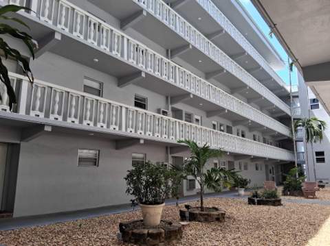329 SE 3rd Street #302s, Hallandale Beach FL - photo 9 of 23