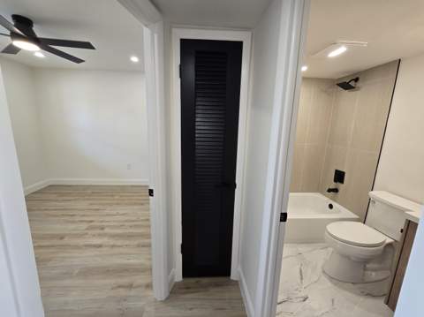 3001 Sunrise Lakes Drive #303, Sunrise FL - photo 12 of 35