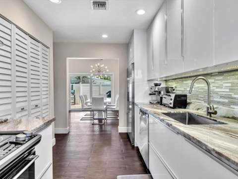 3432 NE 16th Avenue, Oakland Park FL - photo 23 of 71