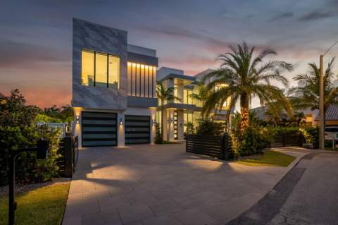 749 Bamboo Drive, Boca Raton FL - photo 10 of 102